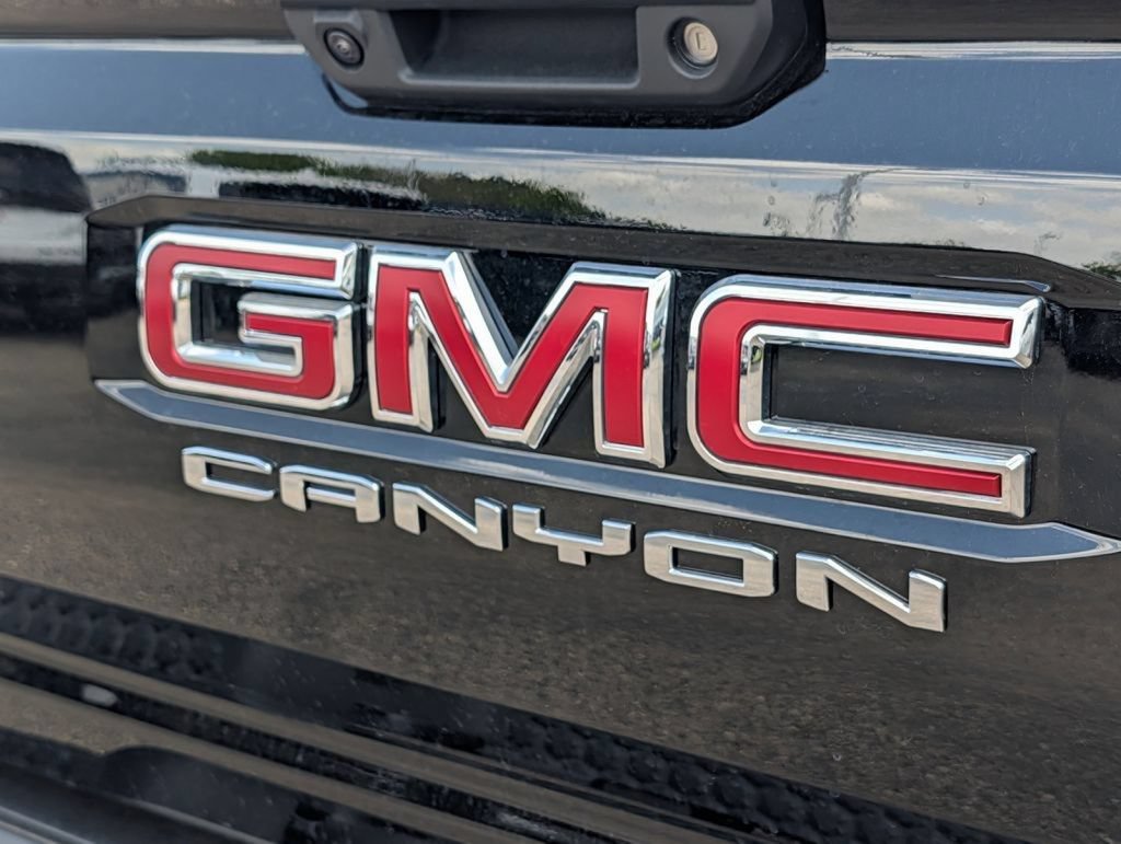 New 2026 GMC Canyon Elevation w/ Convenience Package AWD/4WD image 13