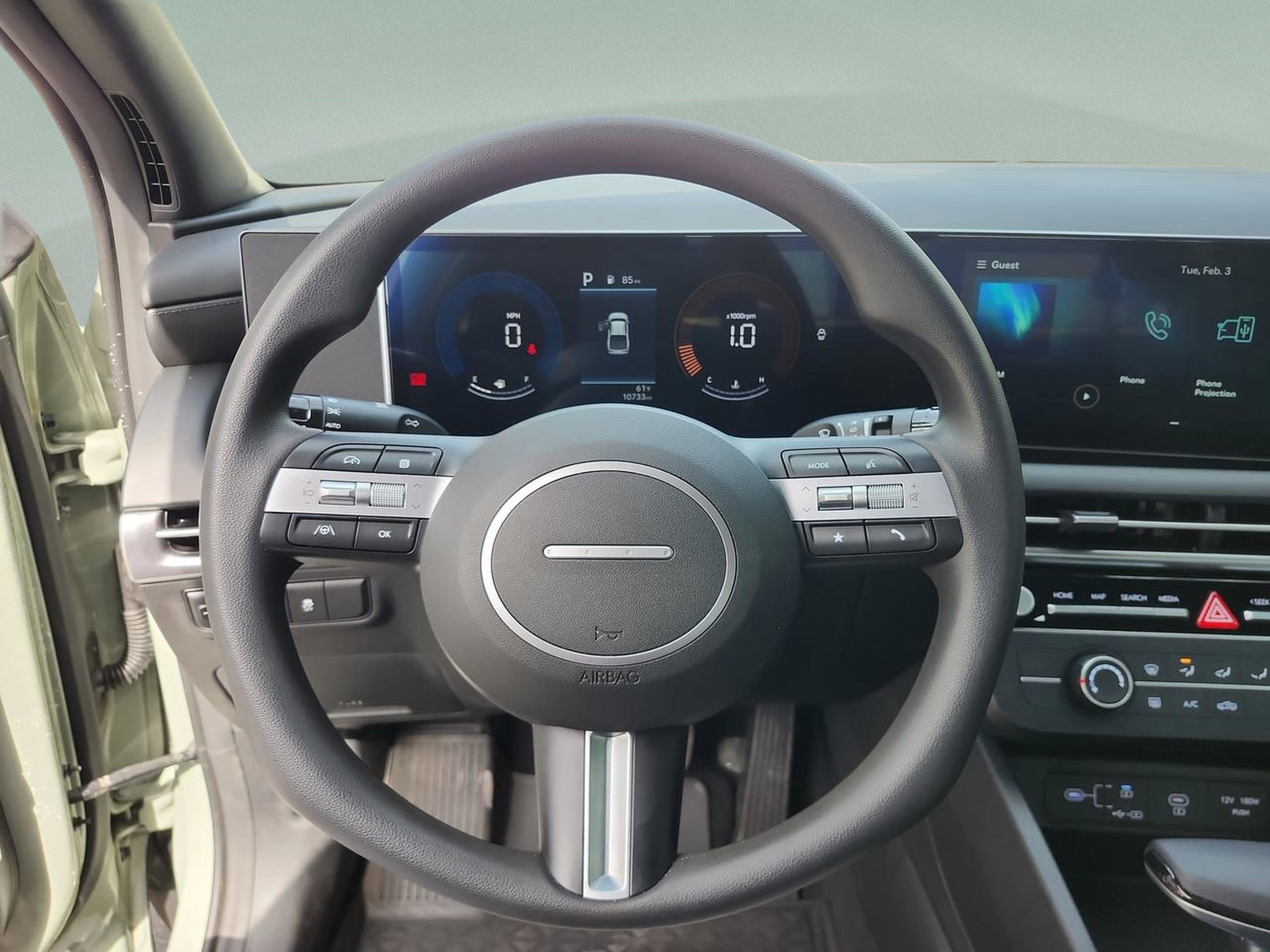 Certified 2025 Hyundai Santa Cruz SE image 11