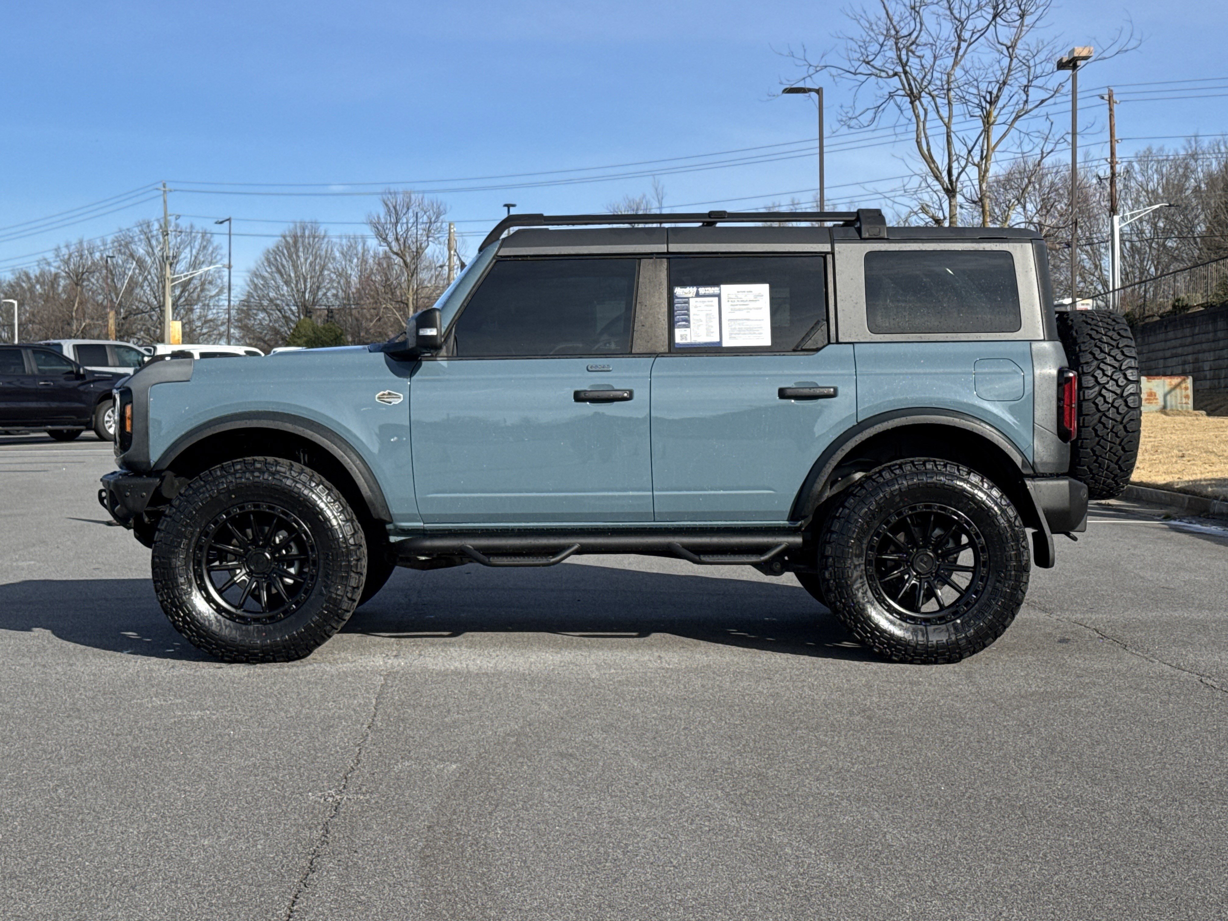 Used 2023 Ford Bronco Wildtrak image 7