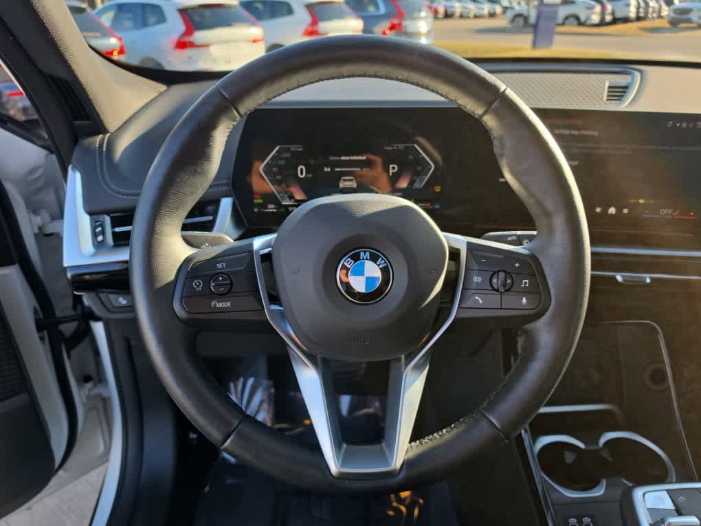 Used 2025 BMW X1 xDrive28i image 12