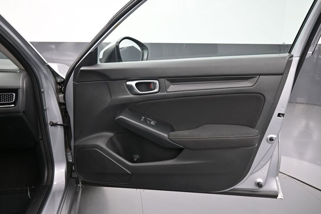 Used 2023 Honda Civic LX image 39