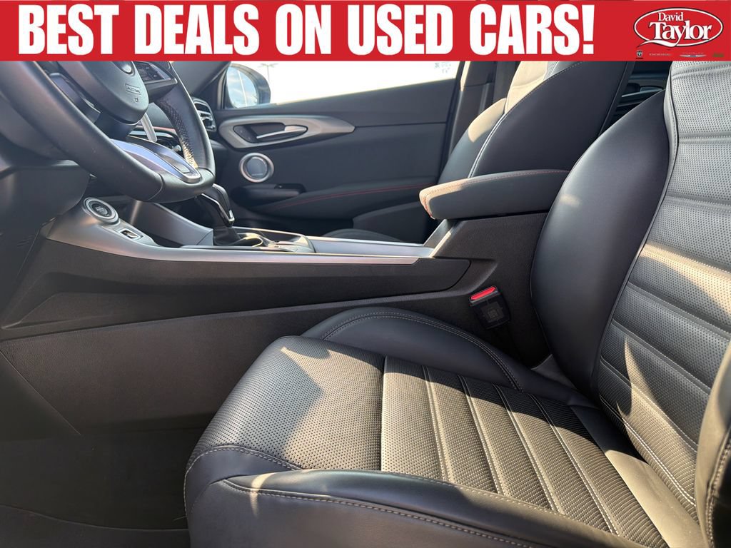 Used 2025 Dodge Hornet R/T AWD/4WD image 12