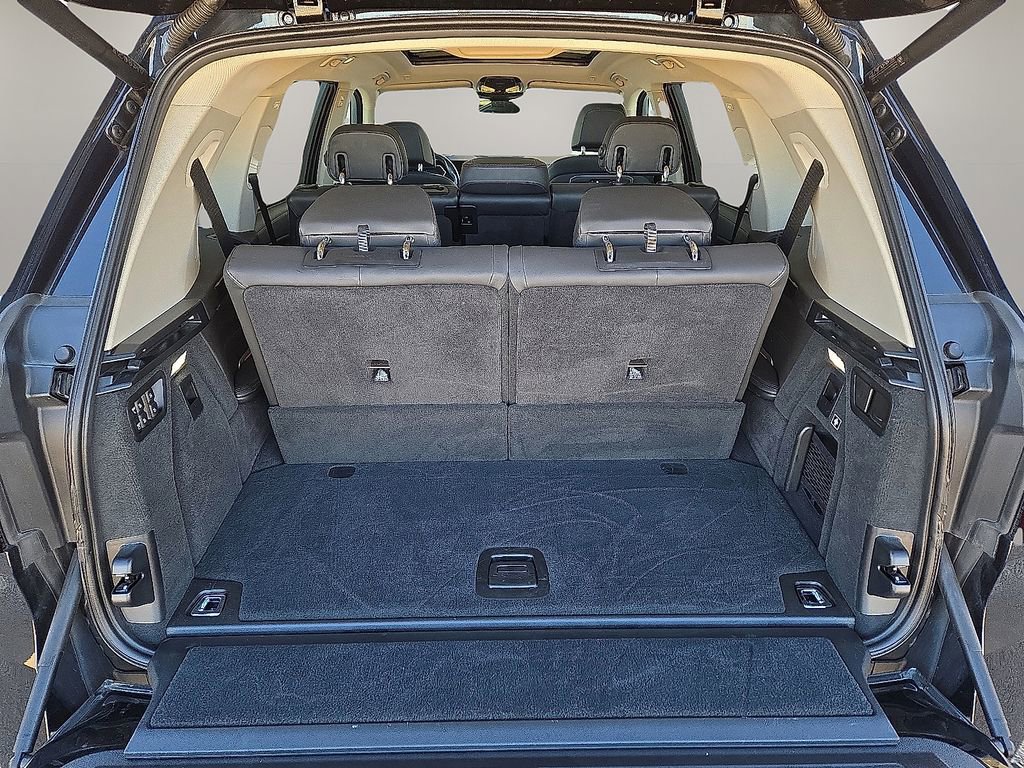 Used 2023 BMW X7 xDrive40i image 14