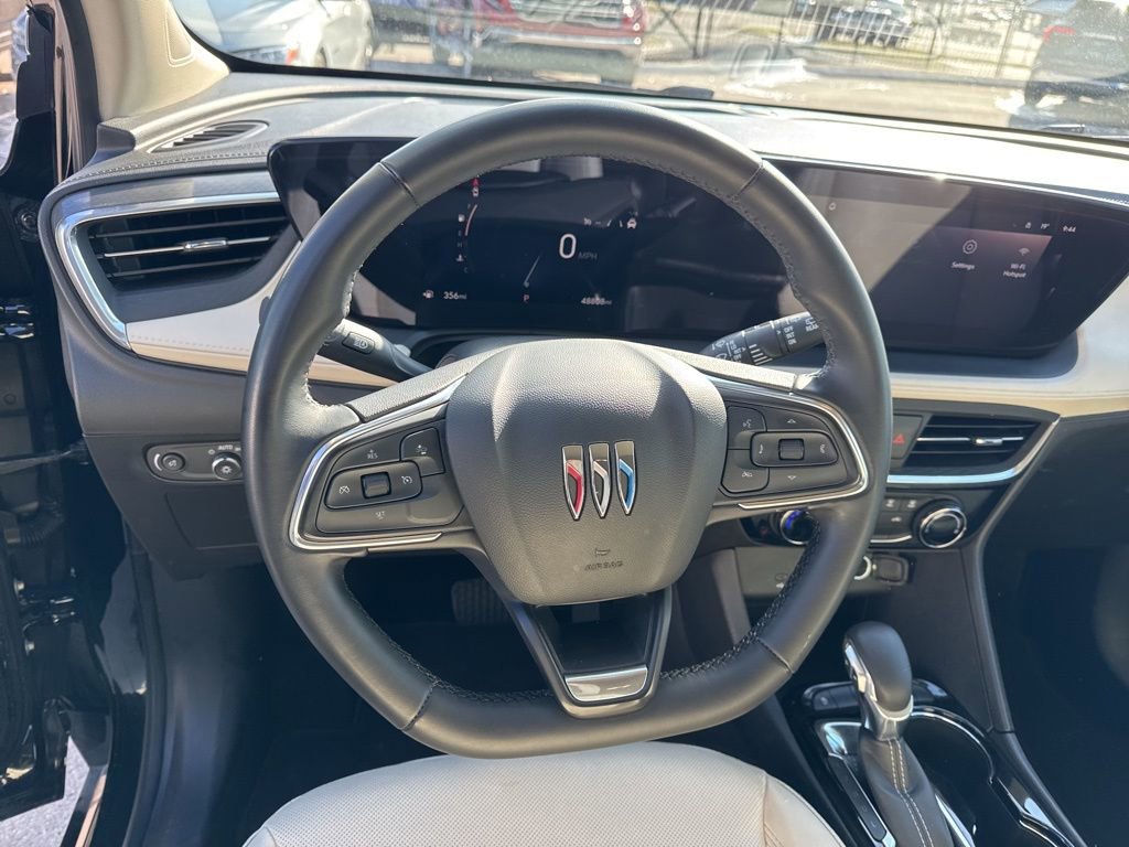 Used 2024 Buick Encore GX Sport Touring image 12