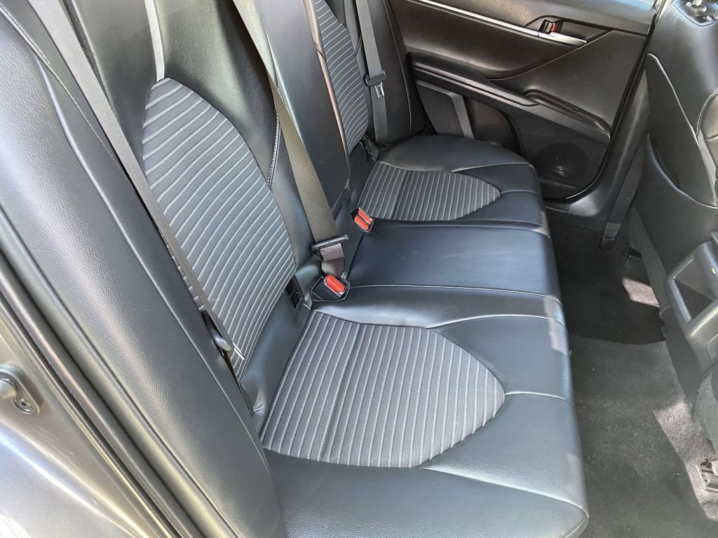 Certified 2022 Toyota Camry SE FWD image 19