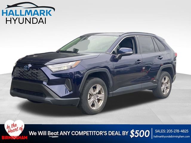 Used 2022 Toyota RAV4 XLE w/ Convenience Package