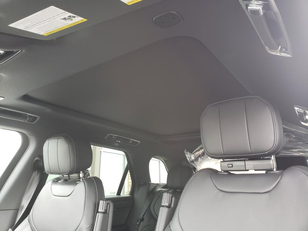 New 2026 Land Rover Range Rover Sport Dynamic SE image 22