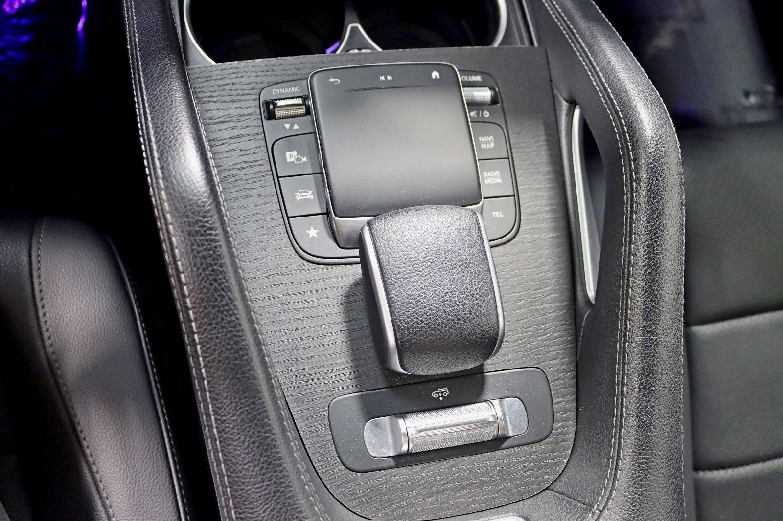 Used 2022 Mercedes-Benz GLS 450 4MATIC w/ AMG Line Exterior image 31