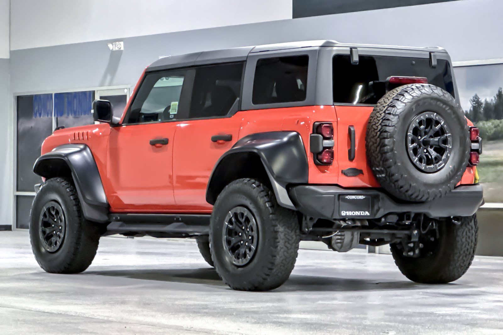 Used 2023 Ford Bronco Raptor AWD/4WD image 3