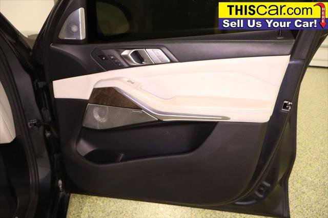 Used 2019 BMW X7 xDrive50i w/ Premium Package AWD/4WD image 46