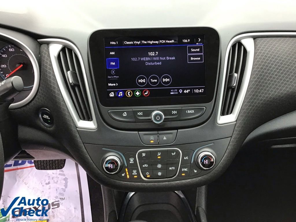 Used 2024 Chevrolet Malibu LT image 36