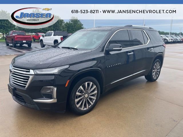 Used 2023 Chevrolet Traverse Premier FWD image 3