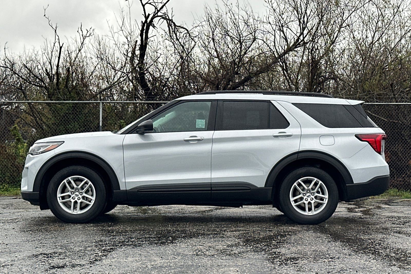 New 2026 Ford Explorer Active image 6