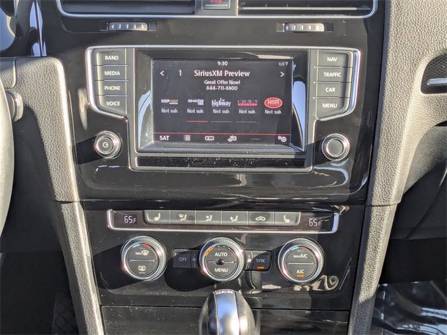 Used 2015 Volkswagen Golf TDI S image 17