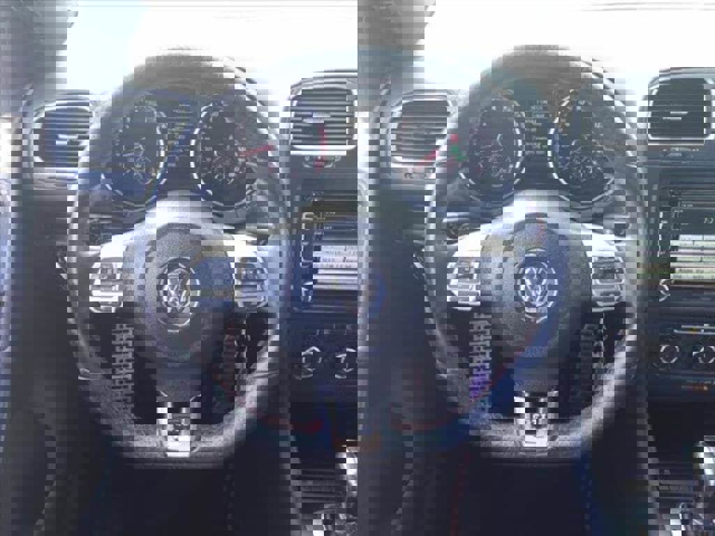 Used 2012 Volkswagen GTI PZEV image 7