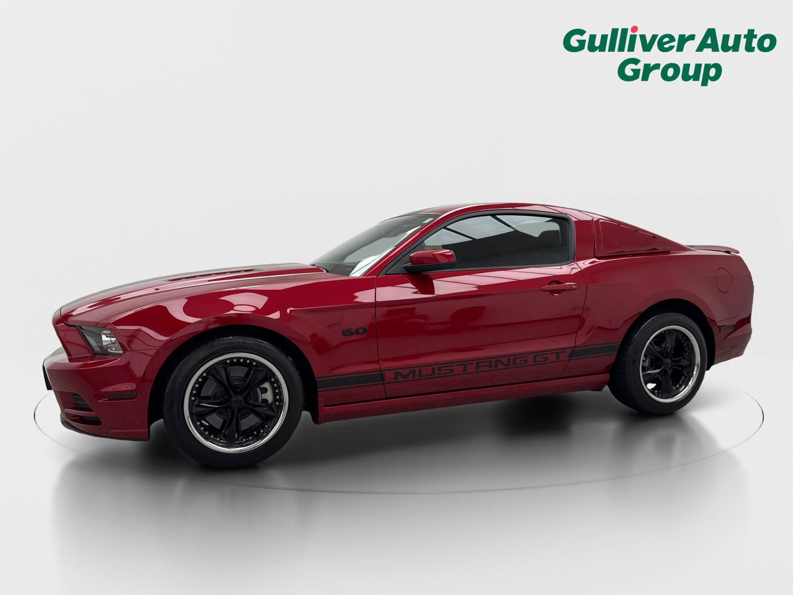 Used 2013 Ford Mustang GT Premium w/ Comfort Pkg image 2