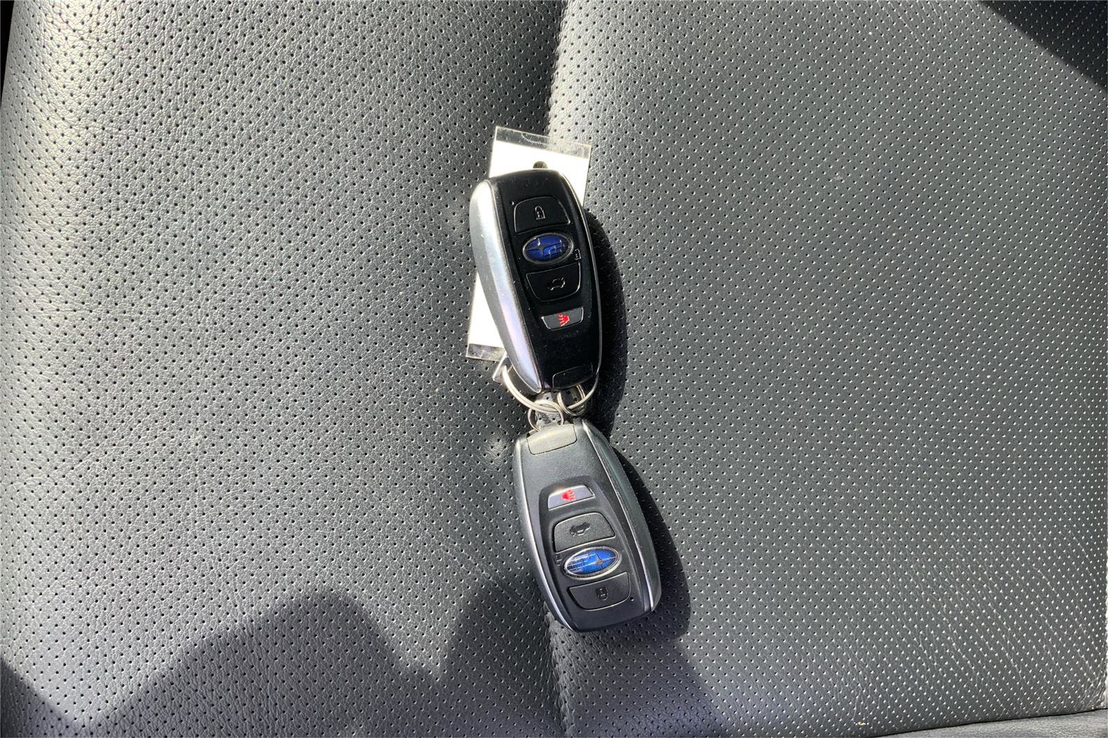 Used 2017 Subaru Legacy 2.5i Limited image 35