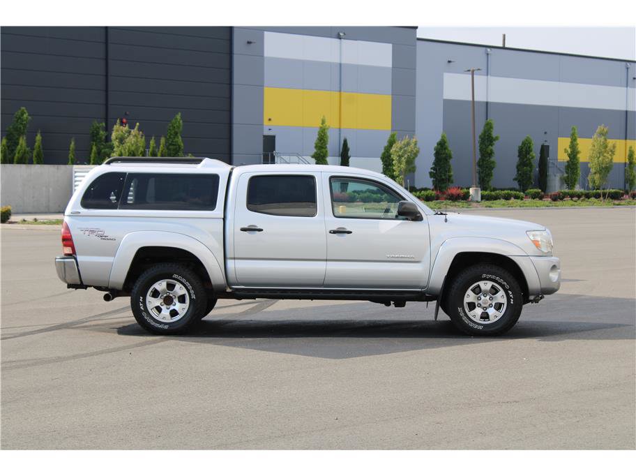 Used 2005 Toyota Tacoma 4x4 Double Cab image 4