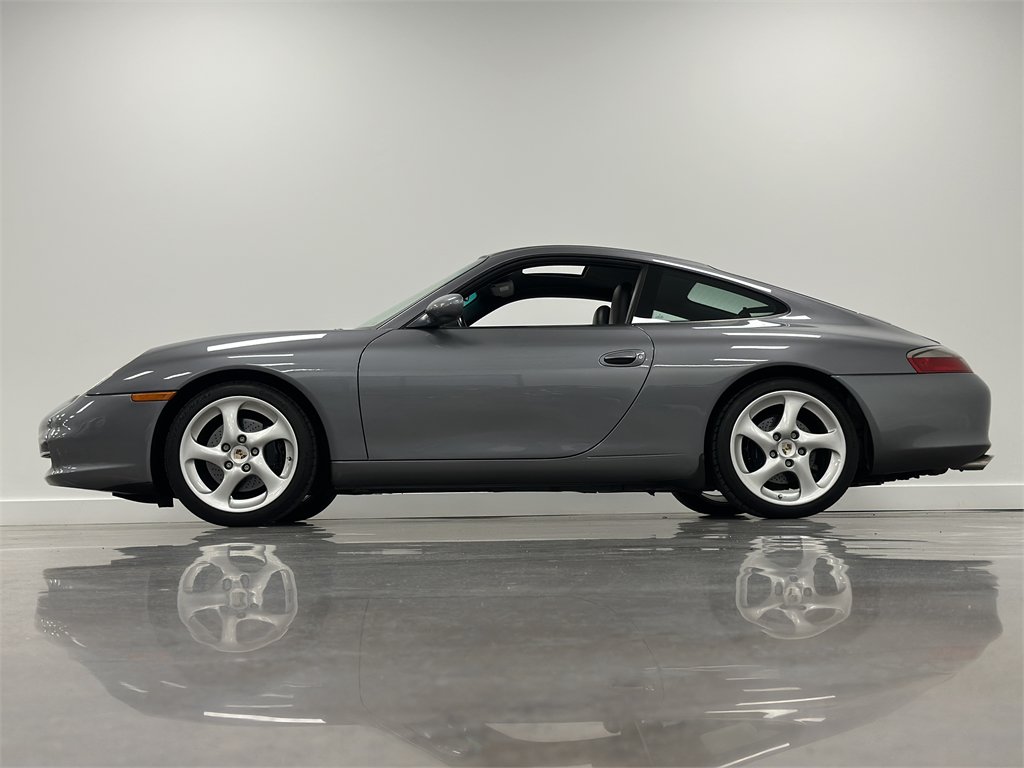 Used 2004 Porsche 911 GT3 RS image 9