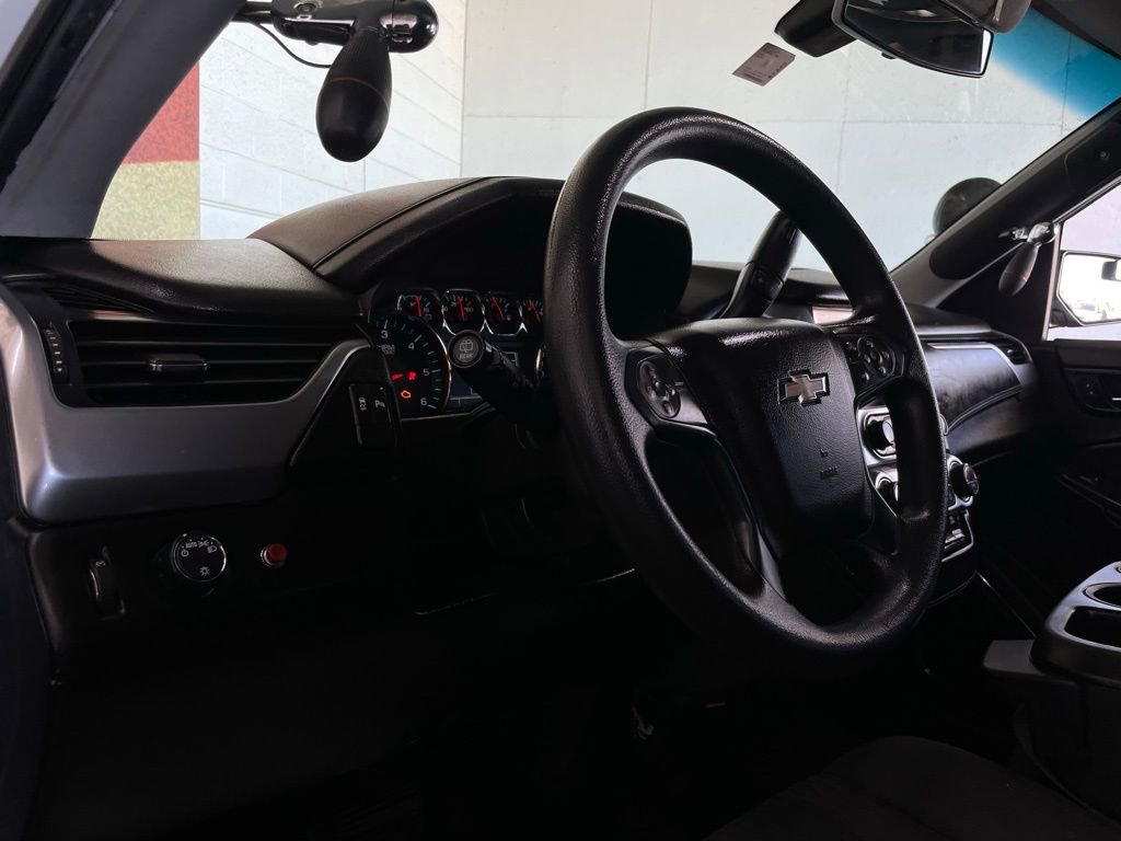 Used 2018 Chevrolet Tahoe 2WD w/ Remote Keyless Entry Package image 11