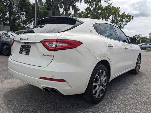 Used 2019 Maserati Levante image 4