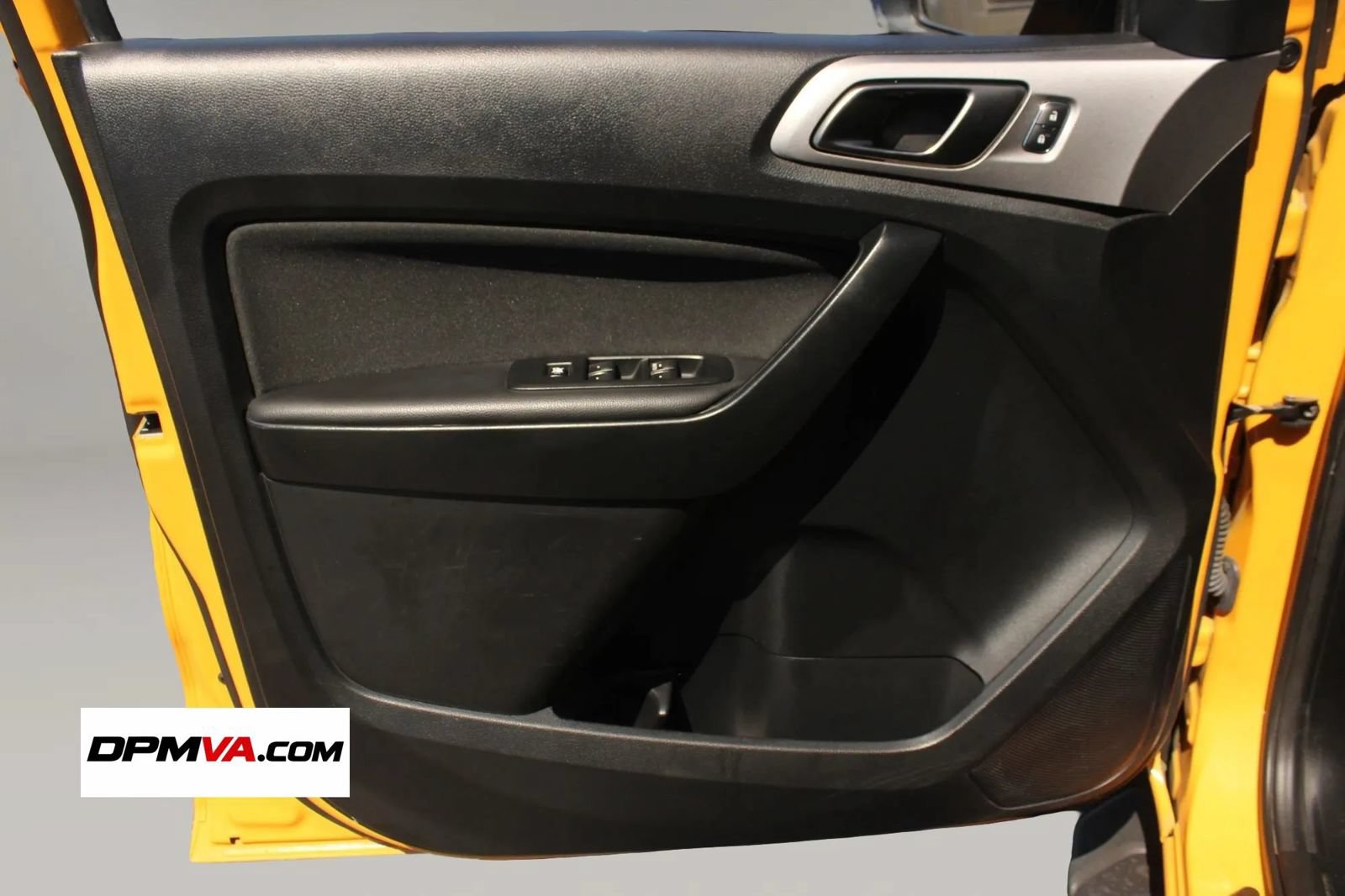 Used 2021 Ford Ranger XLT w/ Equipment Group 302A High RWD image 13
