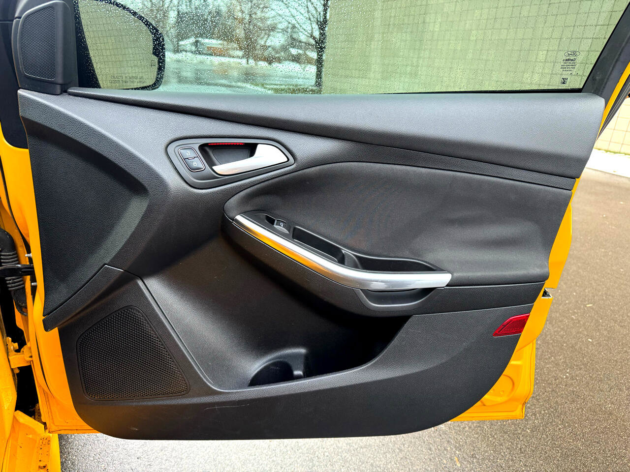 Used 2015 Ford Focus ST w/ Equipment Group 402A image 26