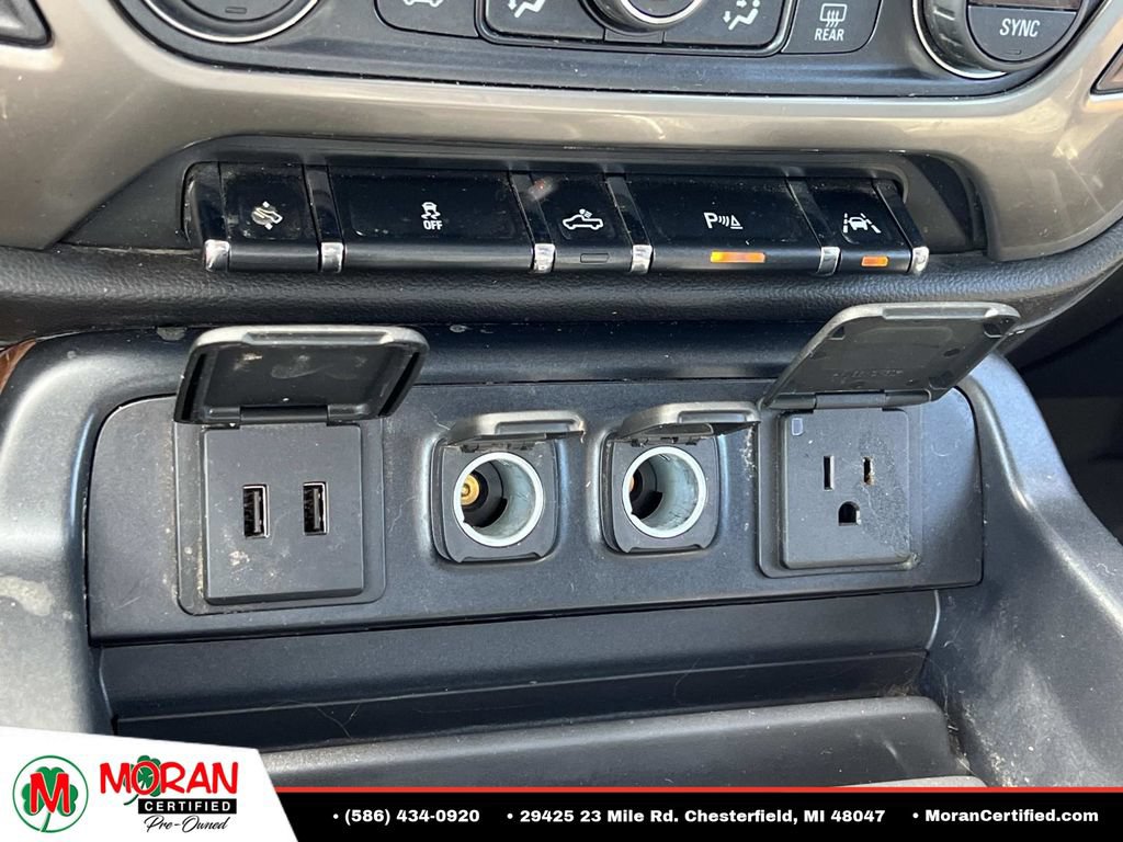 Used 2018 Chevrolet Silverado 1500 High Country AWD/4WD image 22