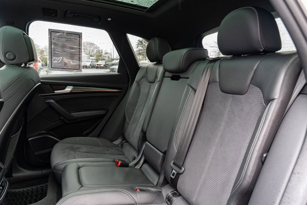 Used 2022 Audi SQ5 Premium Plus image 25