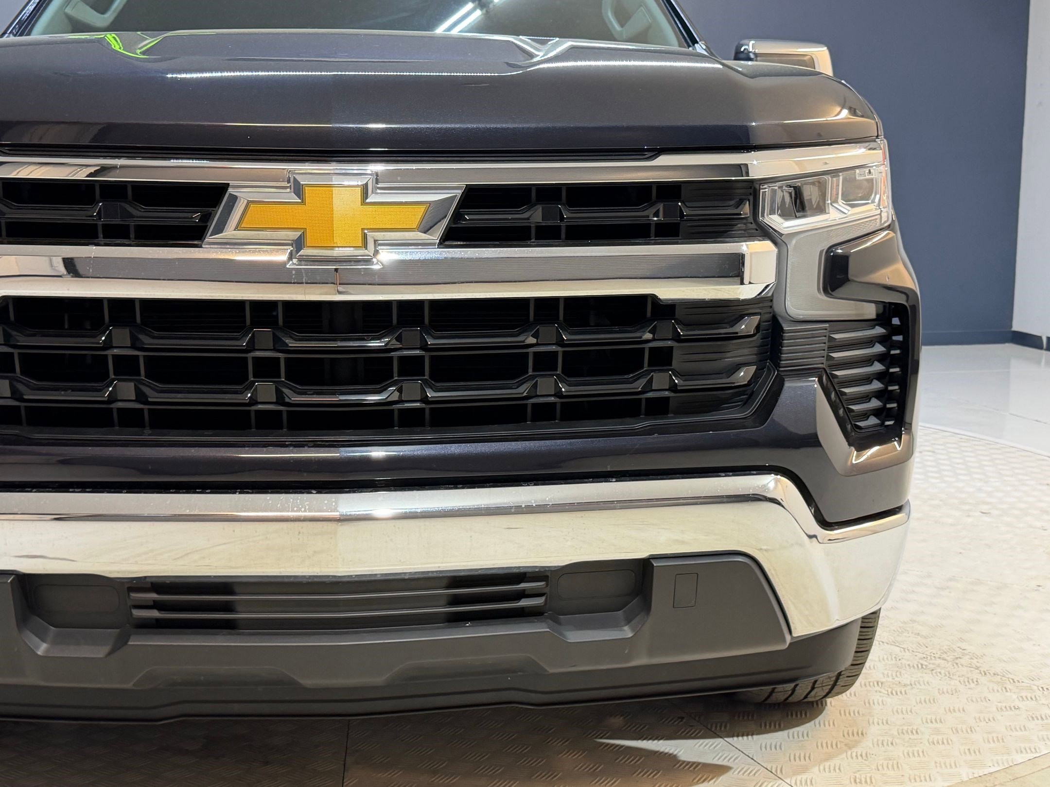 Used 2022 Chevrolet Silverado 1500 LT RWD image 21