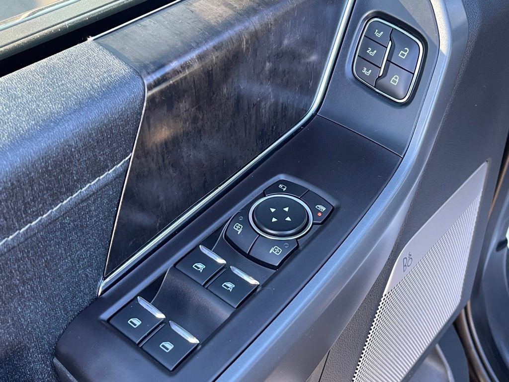 Used 2021 Ford F150 Lariat image 19