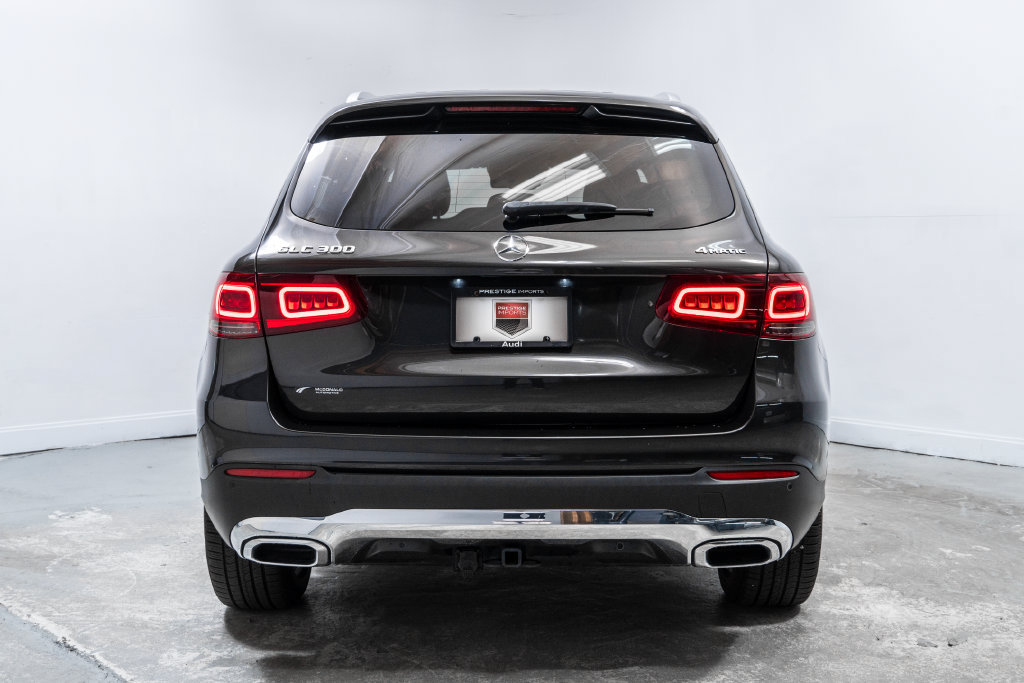 Used 2021 Mercedes-Benz GLC 300 4MATIC w/ Multimedia Package image 6