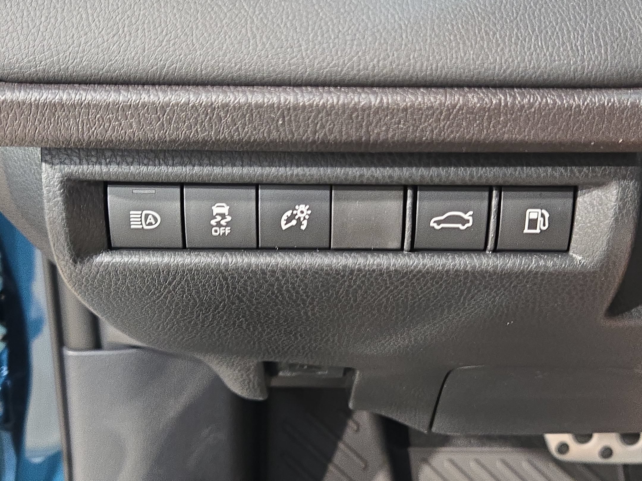 New 2026 Toyota Camry XSE w/ Premium Package FWD image 18