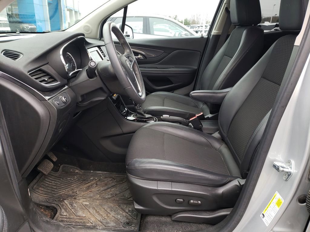 Used 2022 Buick Encore Preferred w/ Safety Package image 10