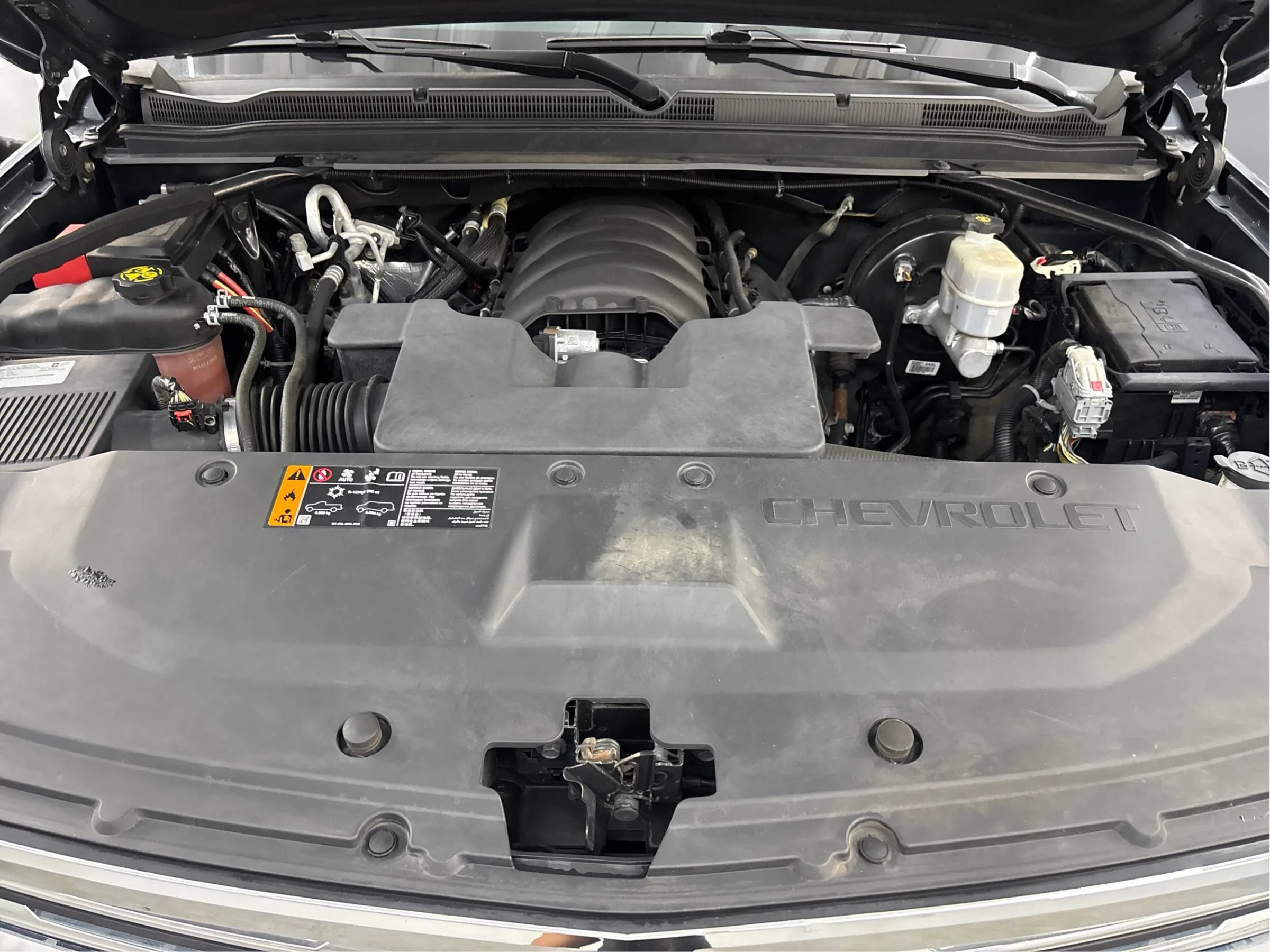 Used 2019 Chevrolet Suburban Premier AWD/4WD image 28