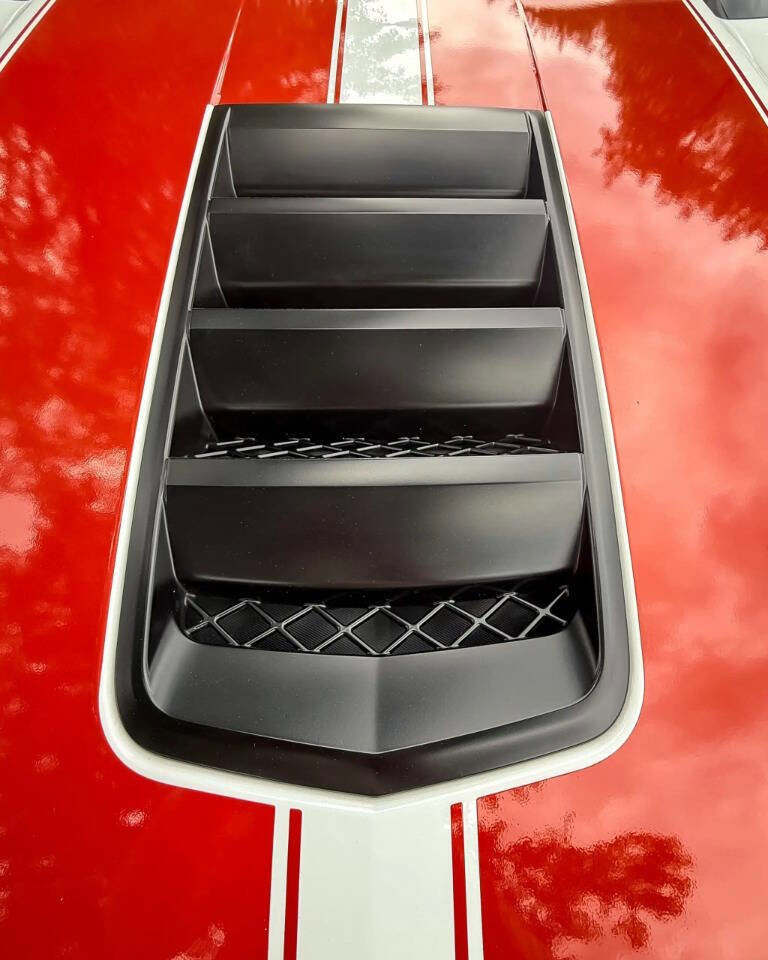 Used 2014 Chevrolet Camaro SS w/ RS Package image 21