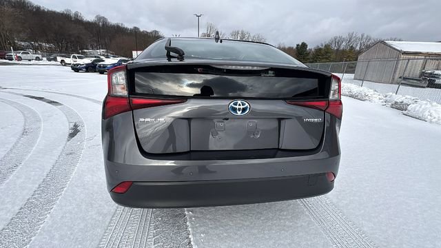 Used 2021 Toyota Prius LE image 4