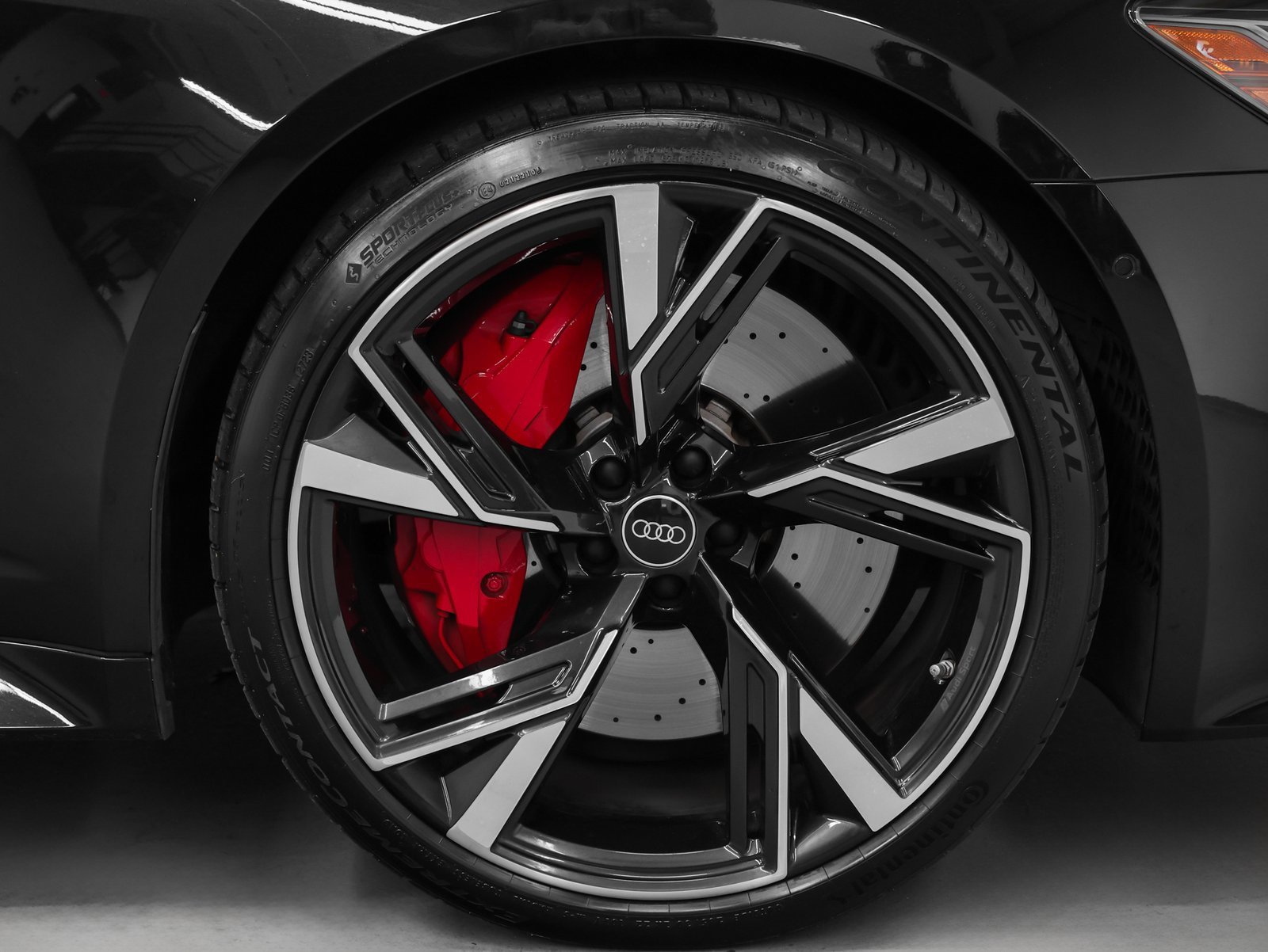 Used 2023 Audi RS 6 image 13