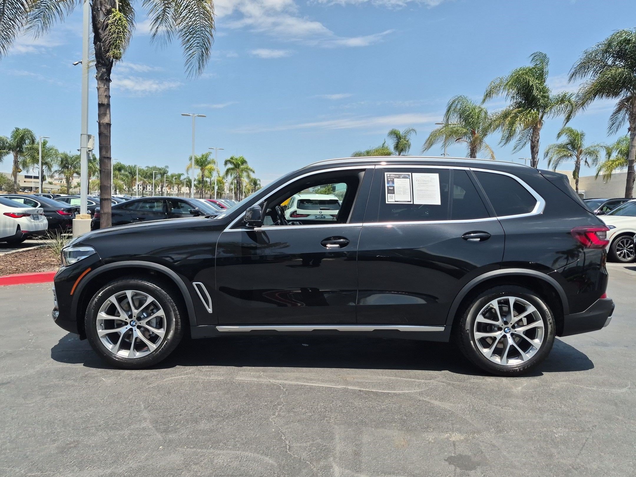 Used 2021 BMW X5 xDrive40i w/ Convenience Package AWD/4WD image 7