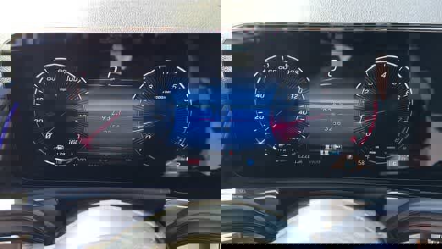 Certified 2025 Mercedes-Benz GLB 250 4MATIC image 17