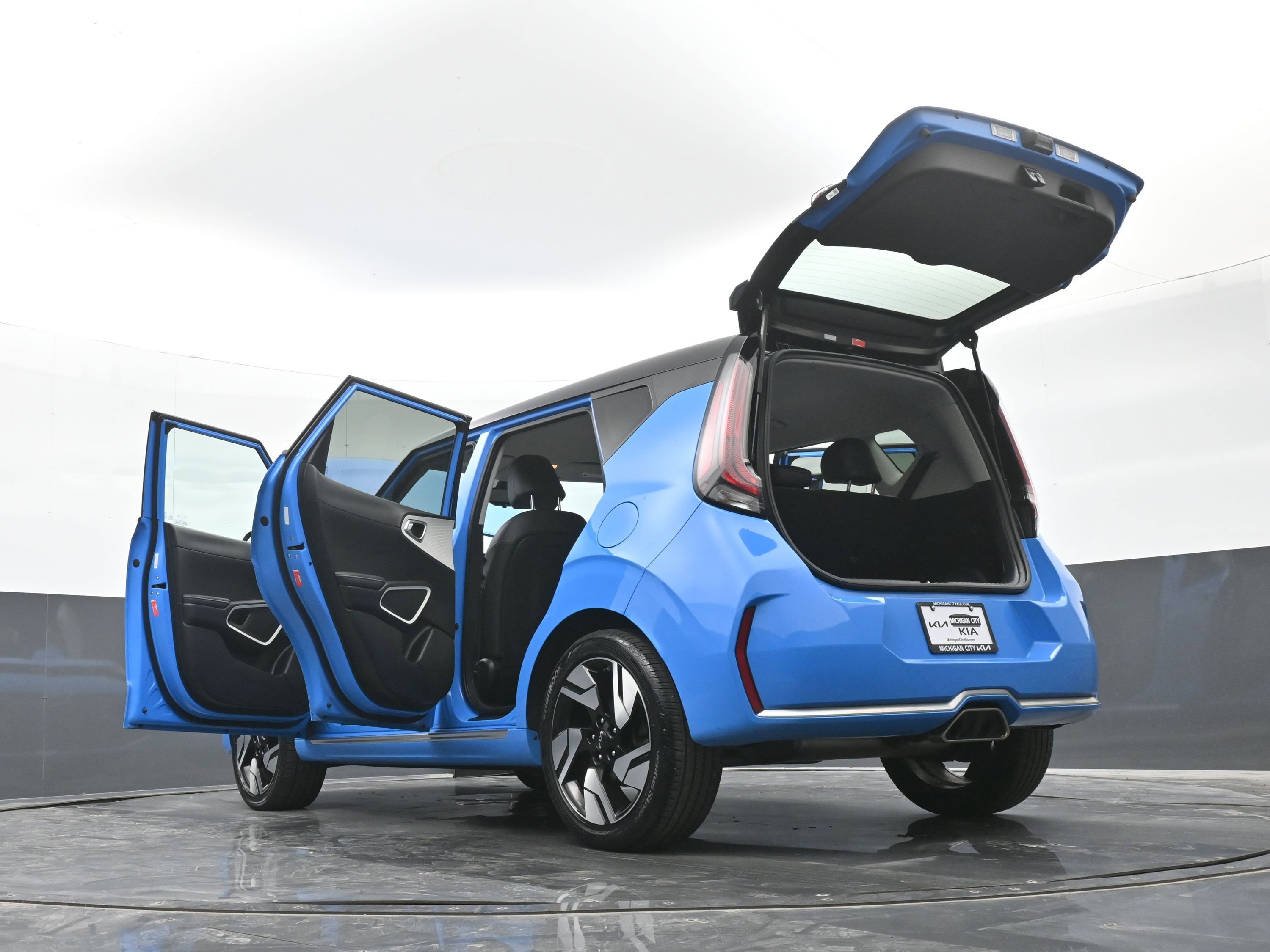 Used 2024 Kia Soul GT-Line FWD image 50