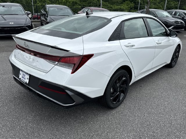 New 2026 Hyundai Elantra Sport FWD image 8