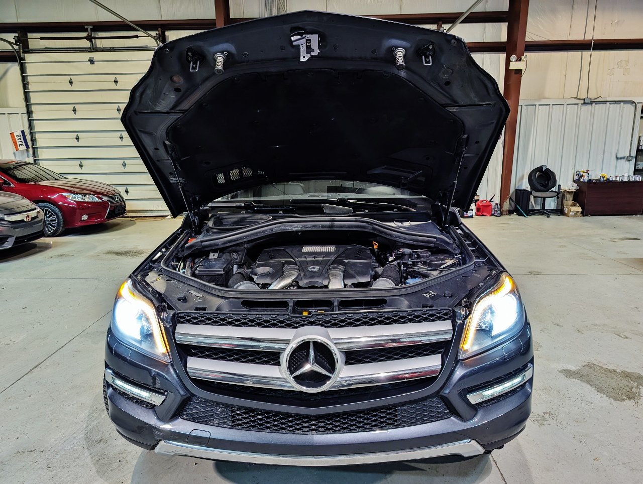 Used 2013 Mercedes-Benz GL 450 4MATIC image 53