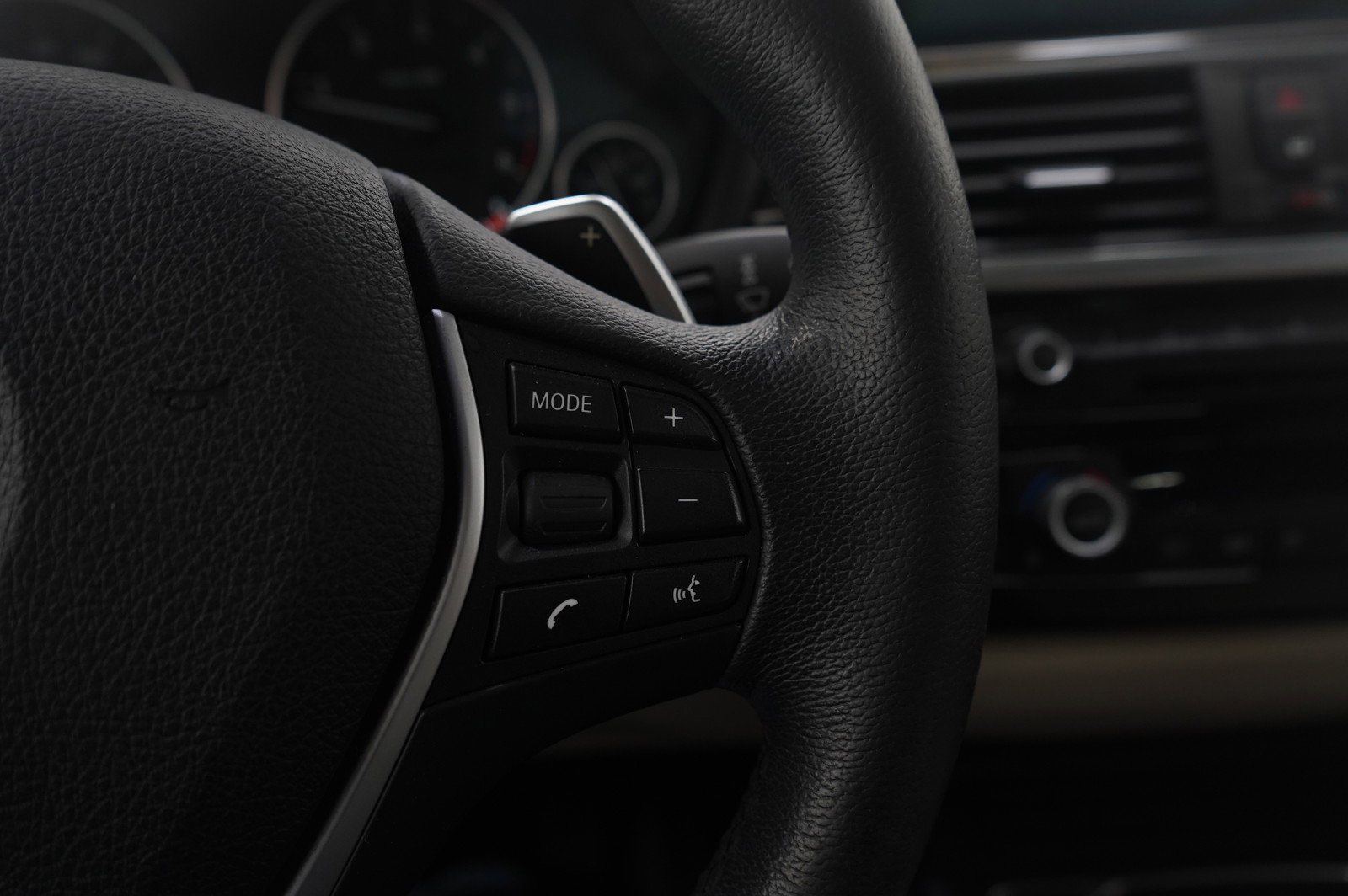 Used 2017 BMW 328d xDrive Sedan image 25