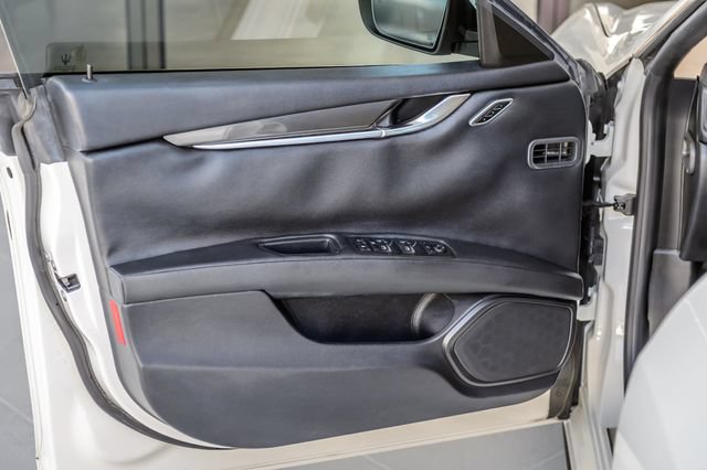 Used 2018 Maserati Ghibli RWD image 49