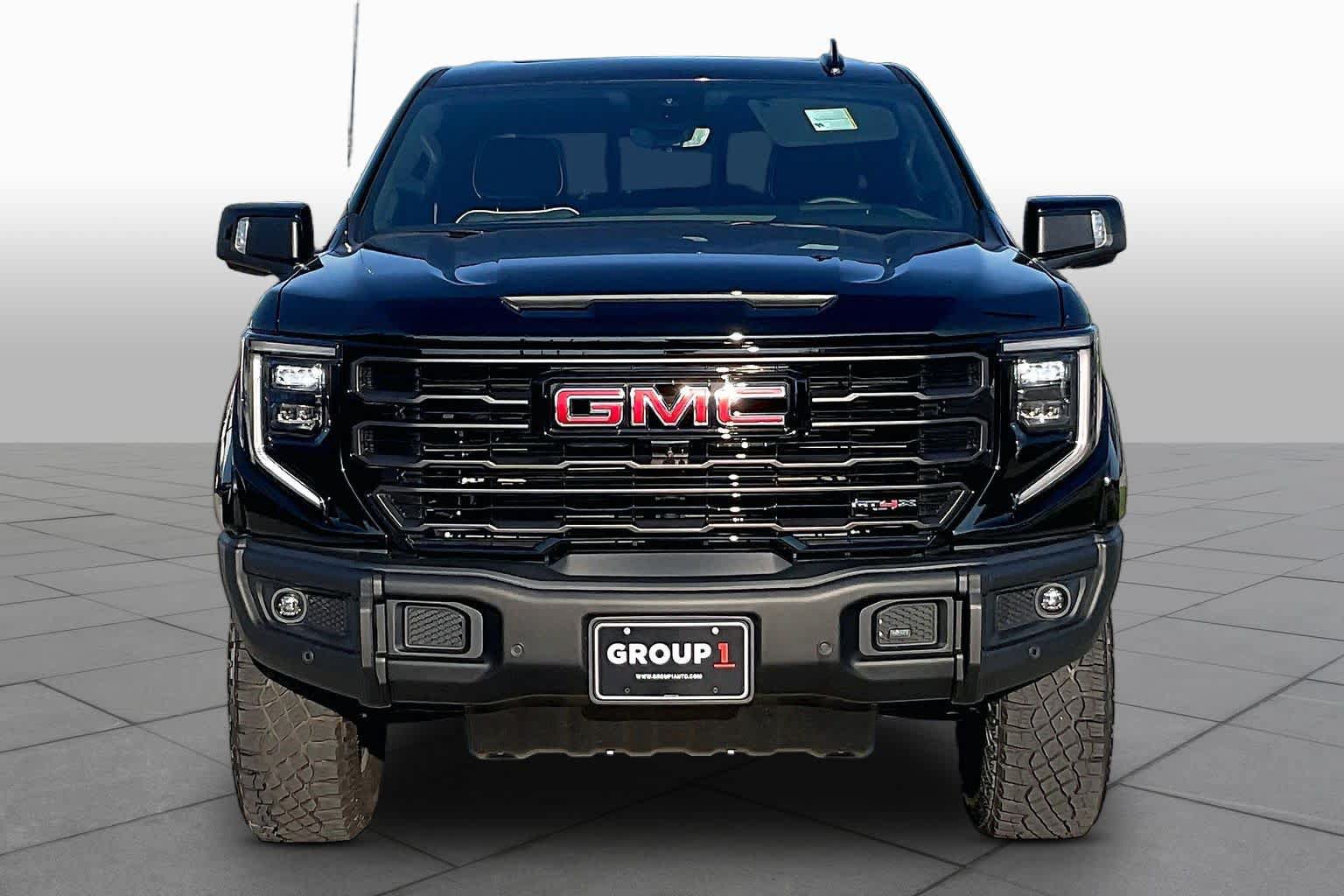 Used 2026 GMC Sierra 1500 AT4X AWD/4WD image 4