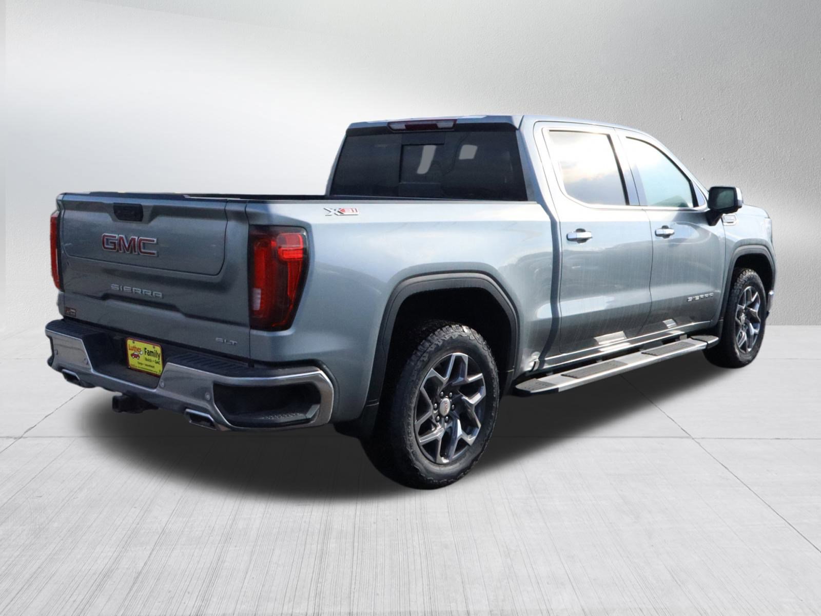 New 2026 GMC Sierra 1500 SLT w/ SLT Premium Plus Package image 7
