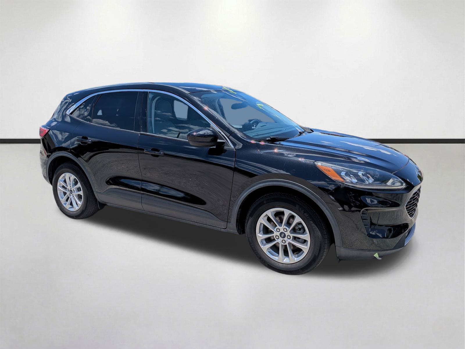 Used 2021 Ford Escape SE