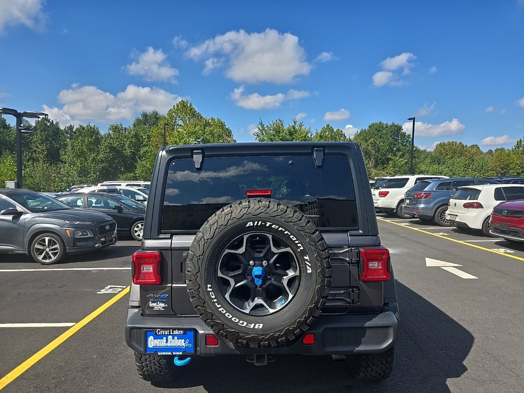 Used 2022 Jeep Wrangler Unlimited Rubicon 4xe AWD/4WD image 6