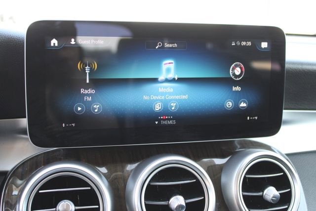 Used 2020 Mercedes-Benz GLC 300 4MATIC image 23
